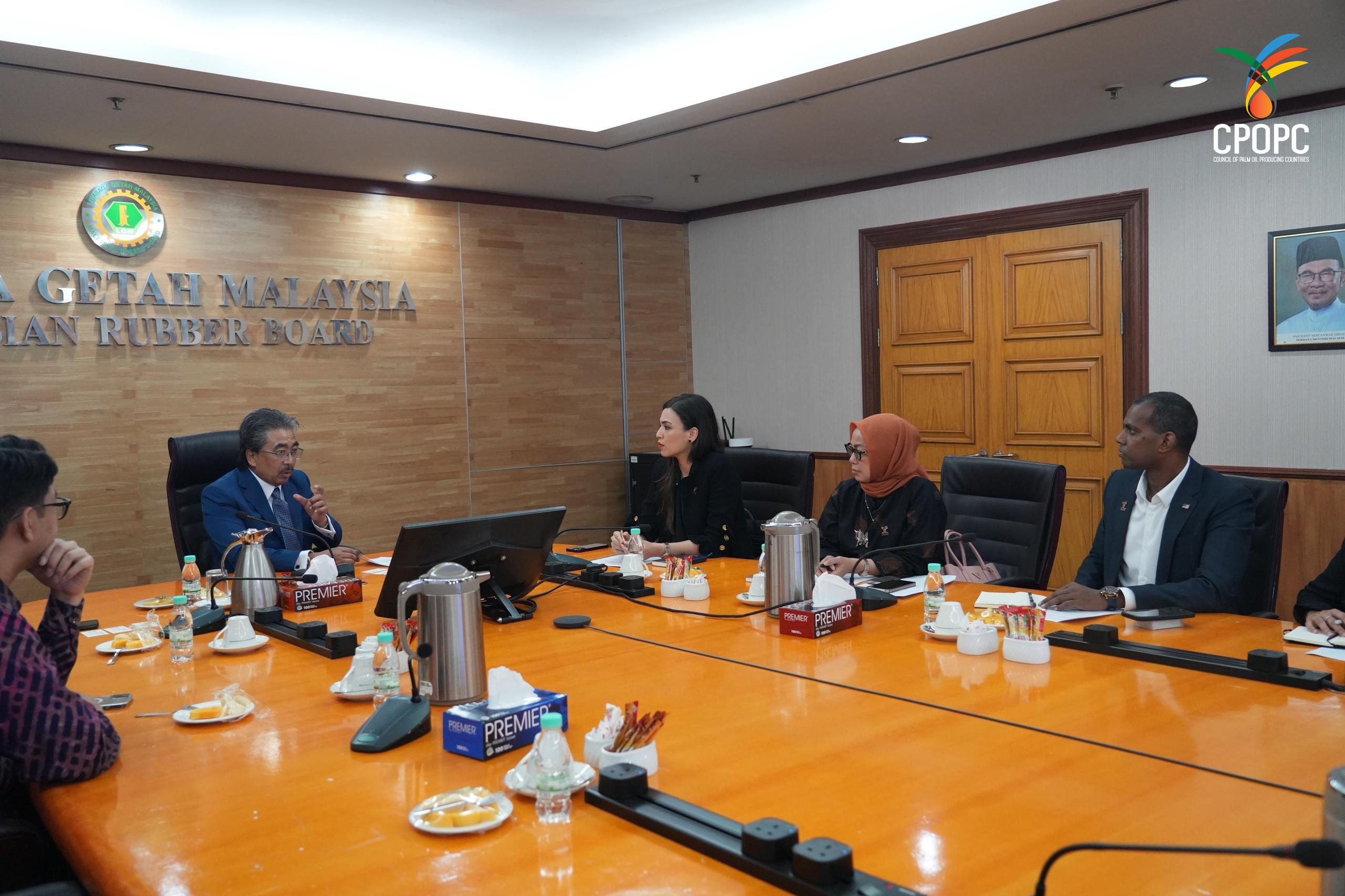 Courtesy Call with Minister of Plantation and Commodities of Malaysia CPOPC.net